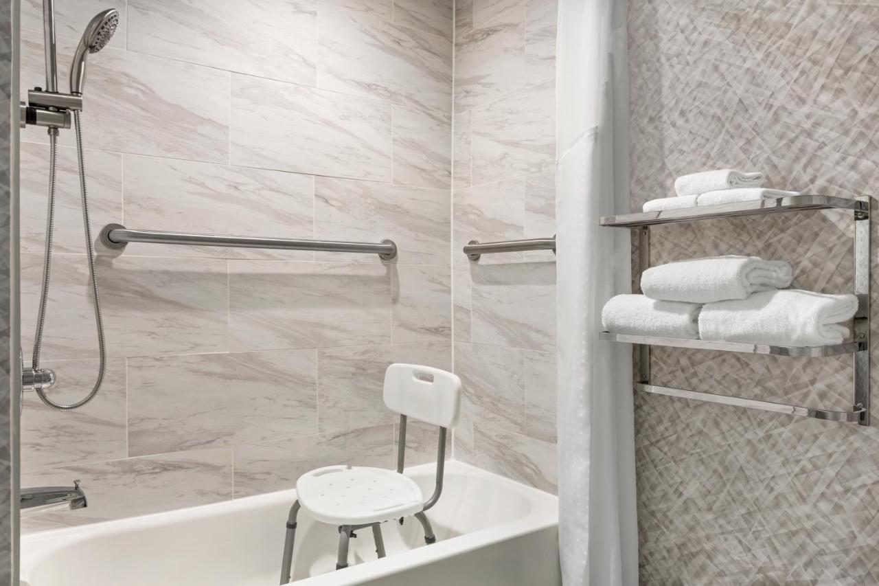 Holiday Inn Lic - Laguardia West, An Ihg Hotel Νέα Υόρκη Εξωτερικό φωτογραφία